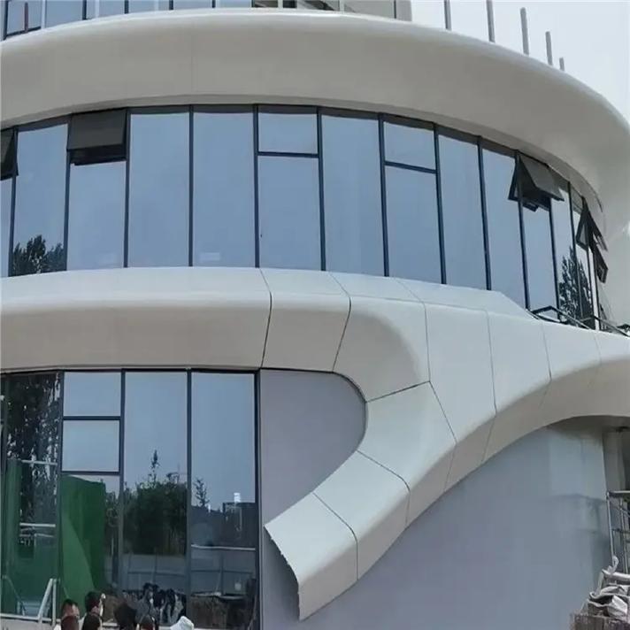 雙曲鋁板抗低速?zèng)_擊損傷簡(jiǎn)介